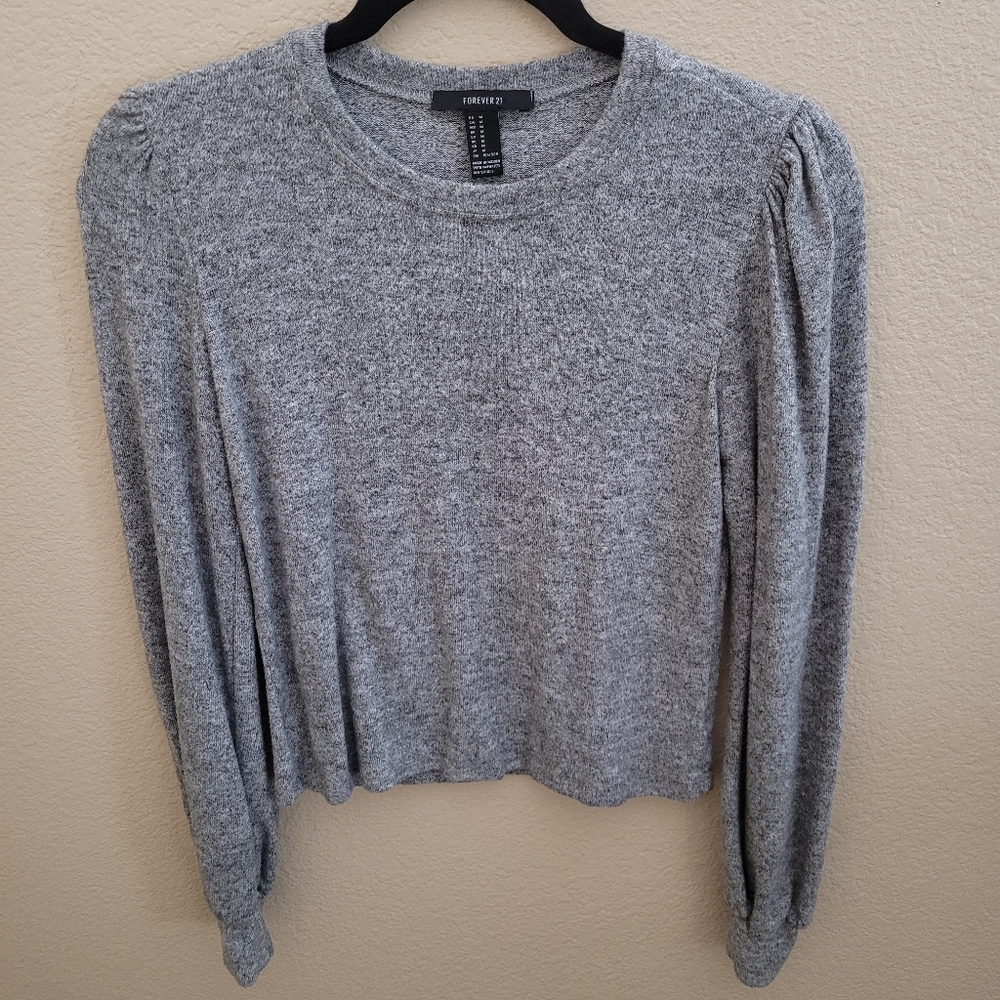 Gray Long Sleeve Crop Sweater